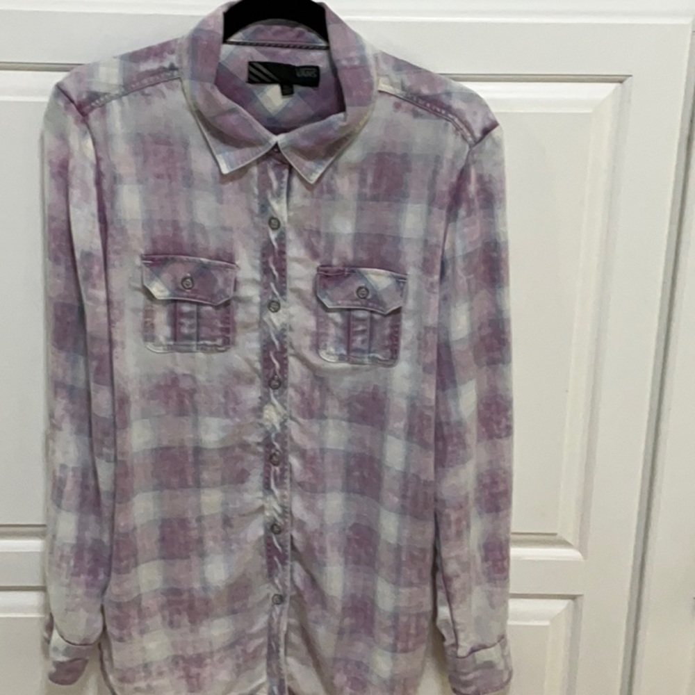 Vans Women’s Purple and White Plaid soft Shirt